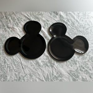 Micky Mouse plates, authentic original Disney parks Black set of 2
